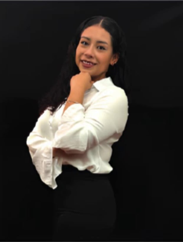 Isabel García, Médico Especialista