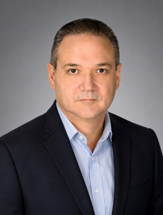 Dr. Regino Alcides Rodríguez Acosta, Especialista en Medicina Interna · Máster en Enfermedades Infecciosas