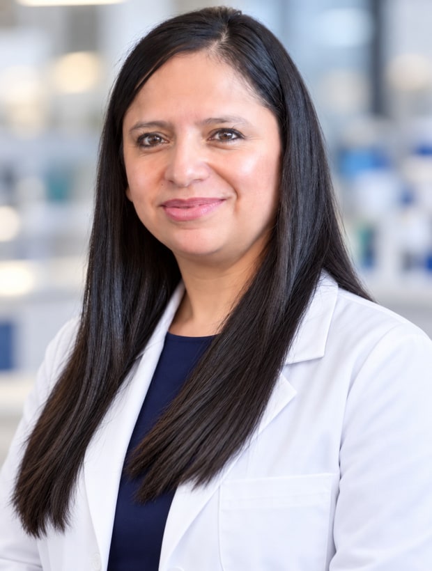 Lourdes Catalina Viñansaca Atancuri, Mgs., Magíster en Diagnóstico de Laboratorio Clínico y Molecular